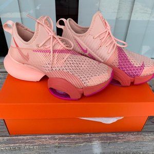 Nike Air Zoom Superrep in Washed Coral